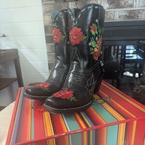 Rodeo Quincy Embroidered Cow Girl Boots New with Box Size 9